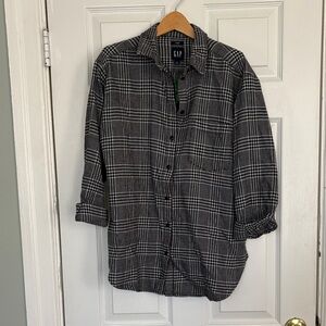 GAP Black & Gray Plaid Button-Up Shirt oversized NWT